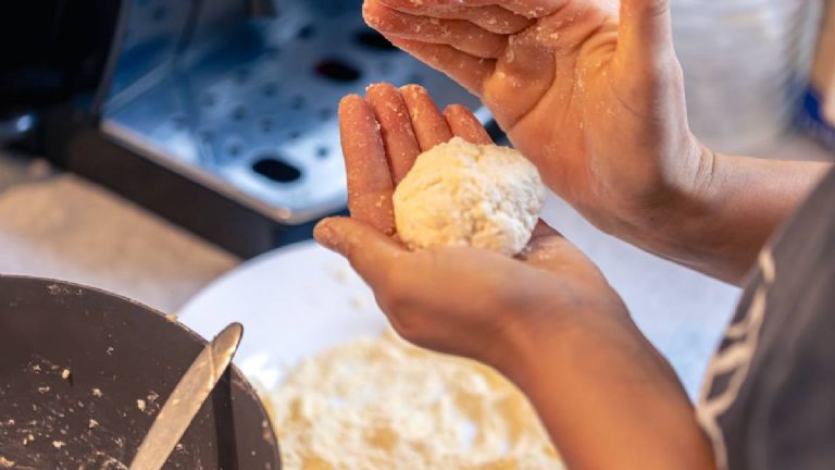 Abuelita mató con buñuelos a su familia tras confundir la leche con peligroso químico