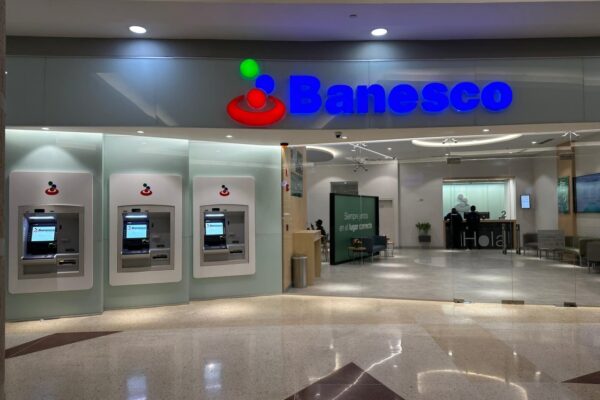 Banesco abre las puertas de una nueva agencia bancaria: La Candelaria II Banesco abre las puertas de una nueva agencia bancaria: La Candelaria II
