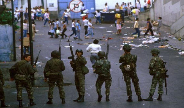 En Venezuela todo cambió el 27 de febrero de 1989 En Venezuela todo cambió el 27 de febrero de 1989