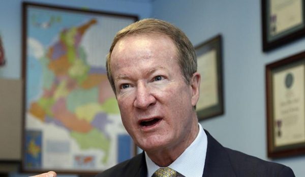 Exembajador Brownfield pidió reimposición de sanciones a Venezuela en apoyo a María Corina Machado
