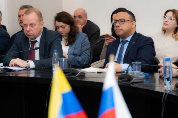 Rusia destacó importancia de Venezuela en el mercado de hidrocarburos