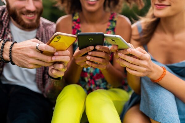 Imagen referencial - 10 cosas que se debe evitar publicar en las redes sociales y por qué - Fuente Comstat e ESET