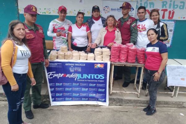 Inces Trujillo forma a más de 2 mil mujeres de 12 municipios