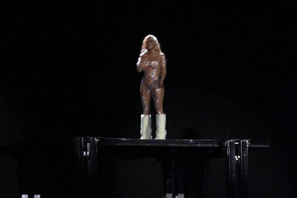 Karol G hizo historia en El Monumental