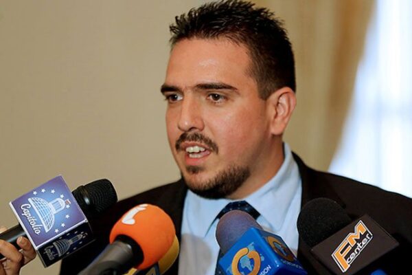 Lo que dijo Stalin González para justificar la candidatura de Manuel Rosales