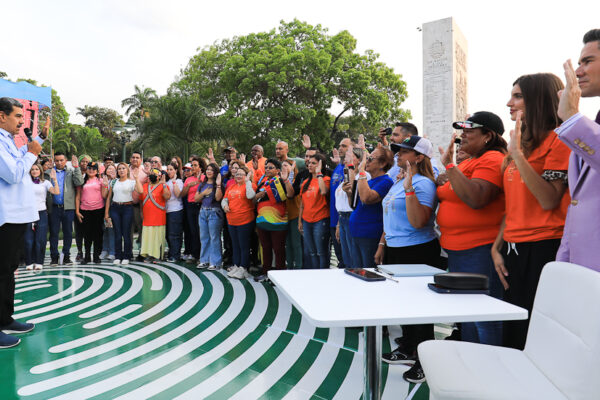 Maduro juramenta al equipo nacional promotor del Gran Voluntariado para la Transformación del Futuro
