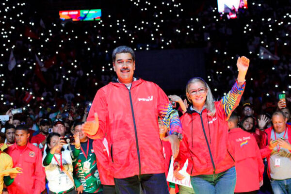 Maduro proclamado candidato del PSUV