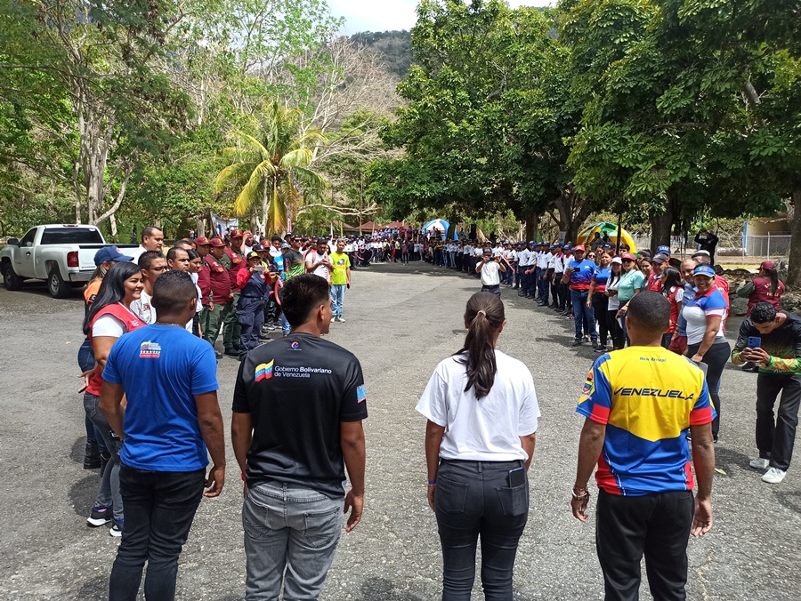 Masiva participación de temporadistas en parques de Yaracuy
