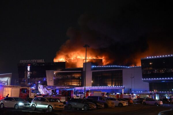Sabemos que el atentado fue cometido por el EI, pero nos interesa saber quién lo ordenó