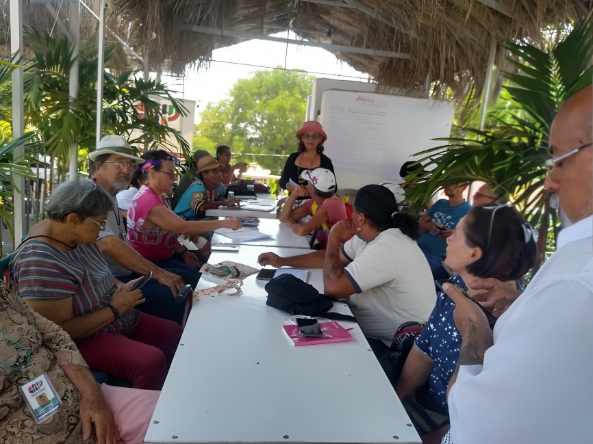 Artesanos de Agua Viva mantienen su patrimonio