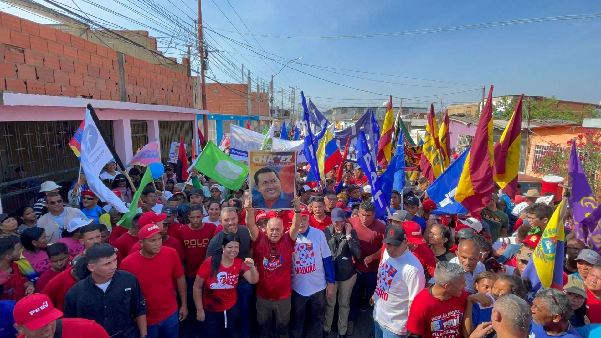 Barcelona se desbordó en apoyo al presidente Nicolás Maduro