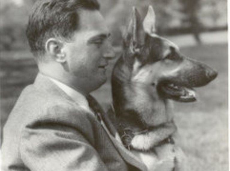 Buddy fue el primer perro guía de la historia
