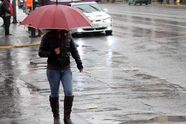Este viernes continúan las lluvias en gran parte del país