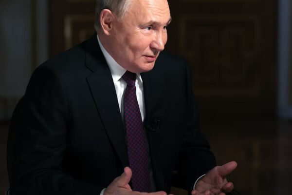 Putin quiere reanudar la paz con un gobierno legítimo en Ucrania