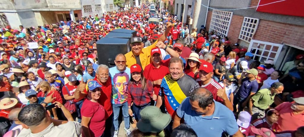 Trabajadores también marcharon en las regiones este 1° de mayo