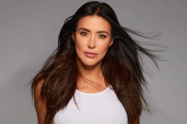 Actriz Karina Velásquez enfrenta problemas de salud Actriz Karina Velásquez enfrenta problemas de salud