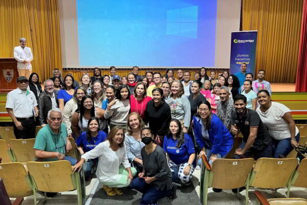 Bancamiga impulsa capacitación de emprendedores en Caracas