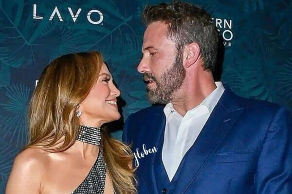 Ben Affleck sacó sus cosas de la casa donde vivía con JLo