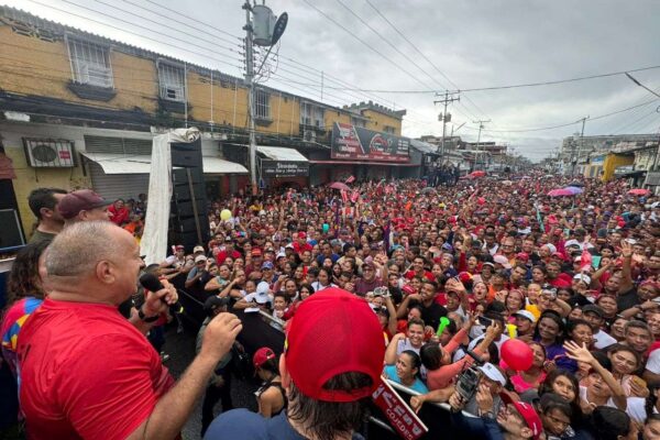 Cojedeños protagonizaron gran marcha en apoyo a Nicolás Maduro
