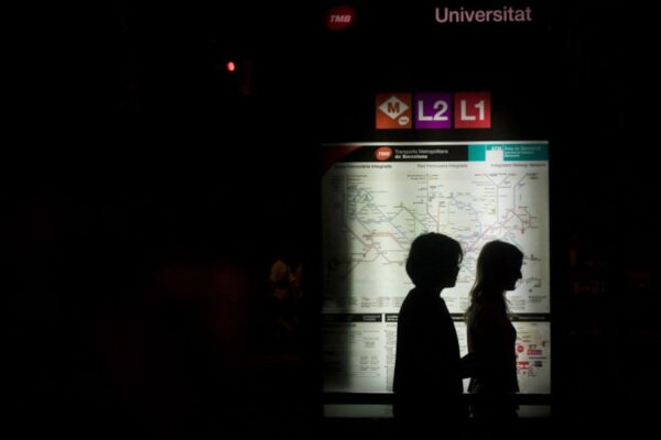 Los cortes parciales de verano en las líneas L2 y L5 de Metro de Barcelona empiezan este martes | Noticias de Cataluña EL PAÍS