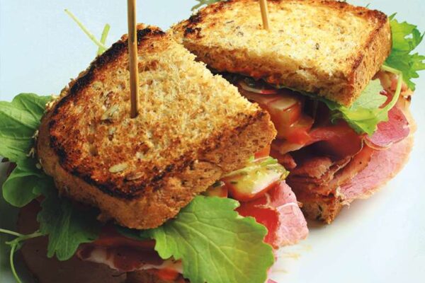 Sándwich de pastrami - Últimas Noticias