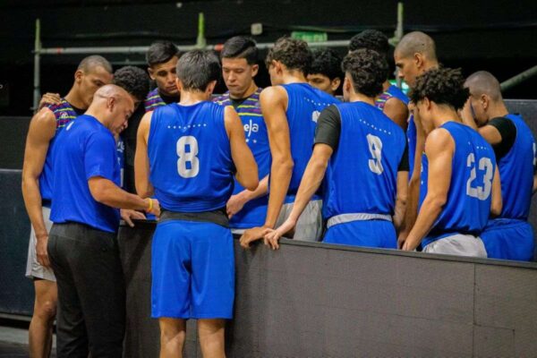 Selección U18 continua preparación con Amistoso