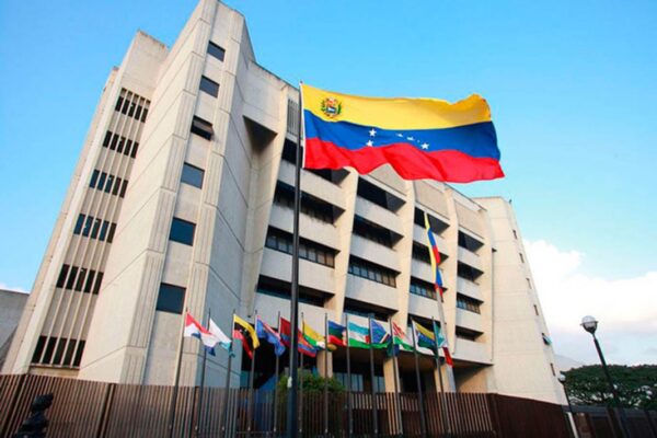 Inhabilitados políticos deberán acudir al TSJ entre 1° y el 15 de diciembre para presentar recurso contencioso