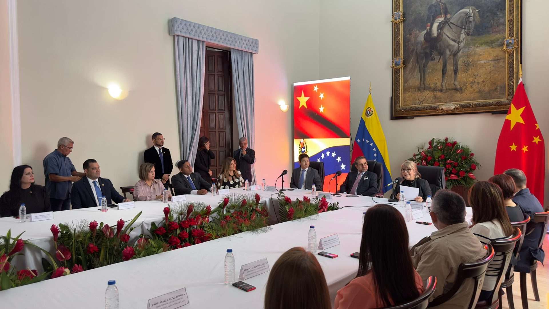 Universidades de Carabobo y Shanghái firmaron acuerdo