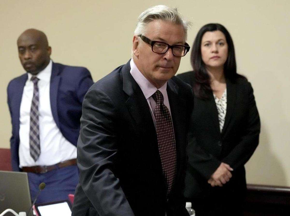 Alec Baldwin agradeció apoyo tras juicio por homicidio involuntario