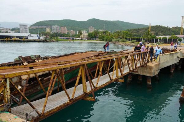 Avanza rehabilitación del Puerto Eulalia Buroz en Anzoátegui