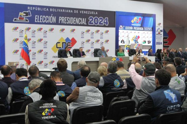 CNE instala Plan de Veeduría Nacional e Internacional para comicios