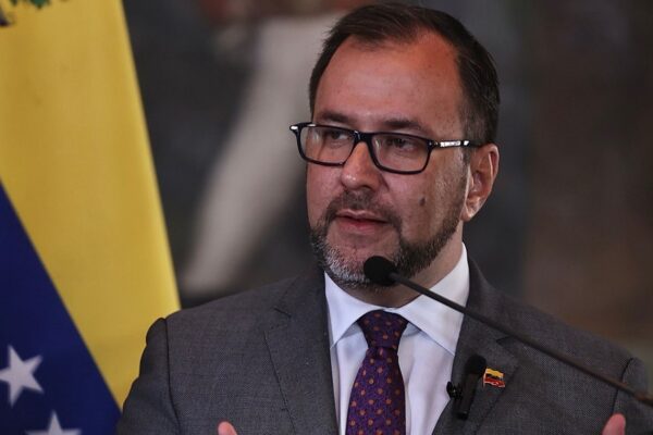 Canciller: Imperialismo impone el fascismo como desafío para los pueblos libres