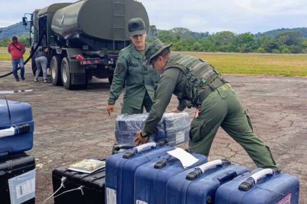 FANB mantiene plan de resguardo y custodia de material electoral