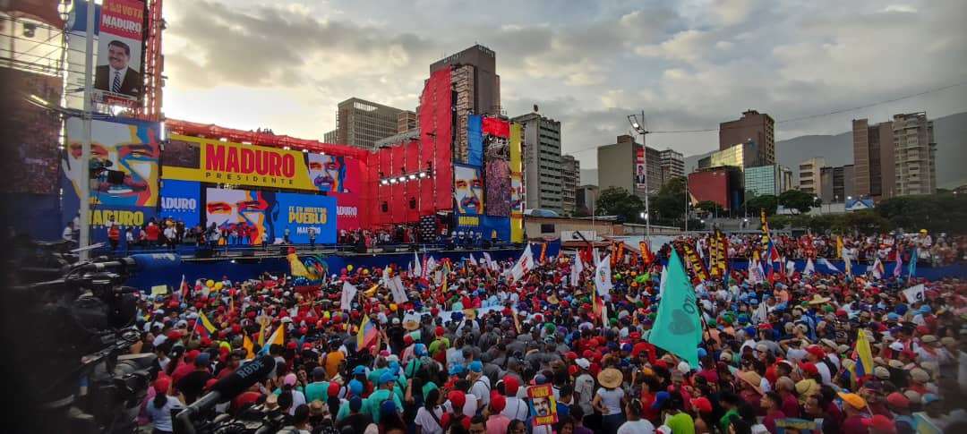 Maduro: Caracas, lo volvimos a hacer, estamos listos para la victoria