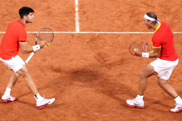 Nadal y Alcaraz se estrenaron con triunfo en dobles