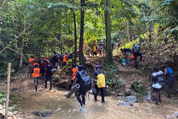Panamá decidirá cuáles migrantes serán retornados después de atravesar el Darién