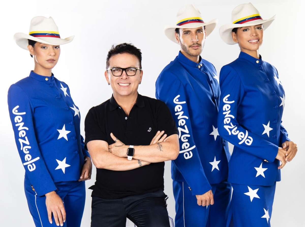 Raenrra diseñó los trajes de los atletas venezolanos