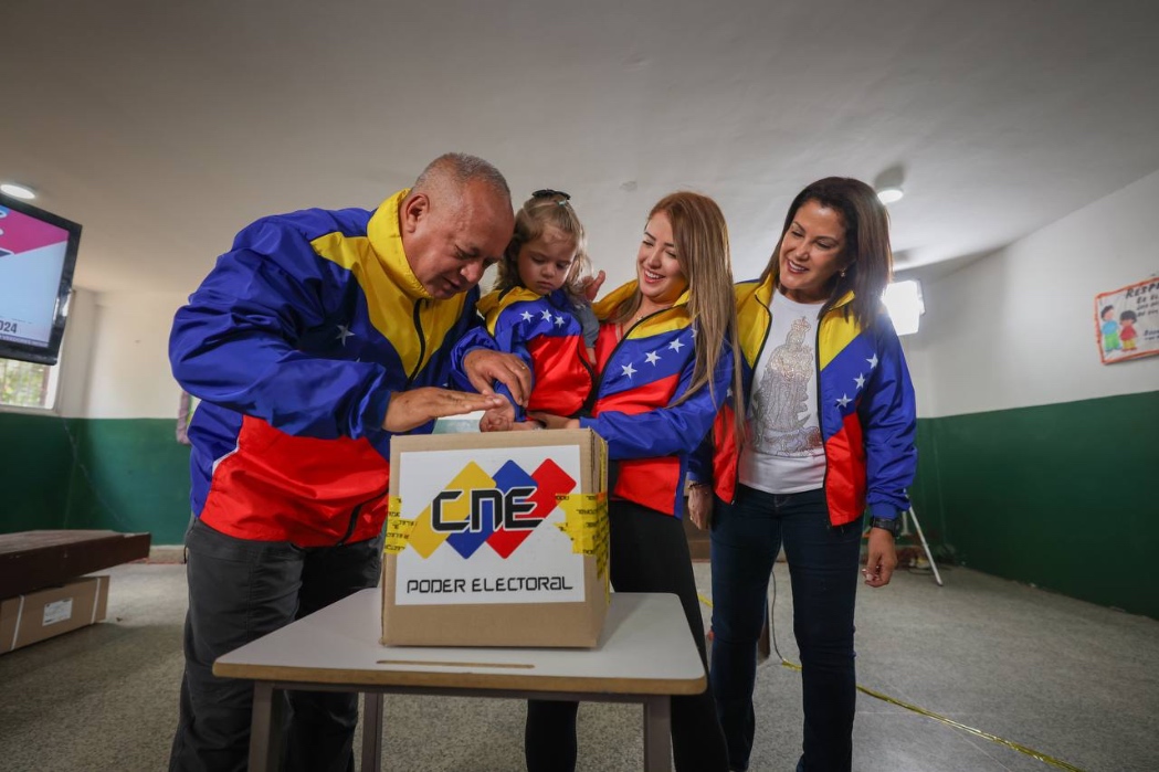 los venezolanos apuestan a la paz, al progreso, a la independencia y a la soberanía