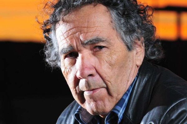 Como un manto de imaginación y olvido