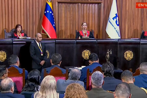 El TSJ insta a los candidatos a acatar la sentencia que emanará sobre las presidenciales El TSJ insta a los candidatos a acatar la sentencia que emanará sobre las presidenciales