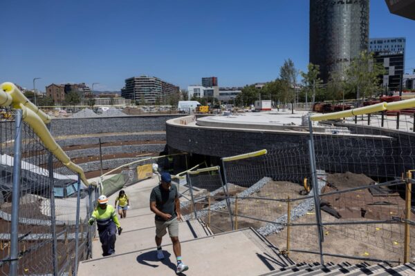 Glòries, recta final: cuatro meses para acabar el nuevo gran parque de Barcelona | Noticias de Cataluña EL PAÍS