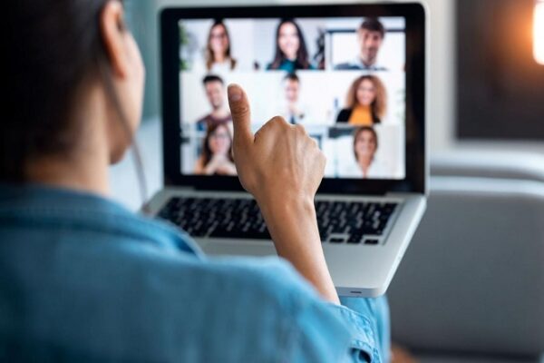 Juanfe Serrano - ¡Evítalos! 7 riesgos de ciberseguridad del trabajo a distancia; Cómo poder abordarlos - FOTO