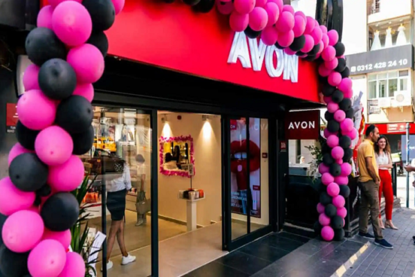 La famosa empresa de productos de belleza Avon se declaró en quiebra