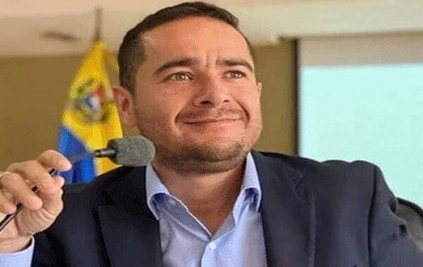 Nicolás Maduro designó a Ricardo Sánchez como nuevo Ministro de Educación Universitaria