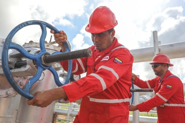 producción petrolera sigue su curso de recuperación paulatina PDVSA activó segunda bomba en estación de la Faja del Orinoco para sumar 10 mil barriles de petróleo diarios