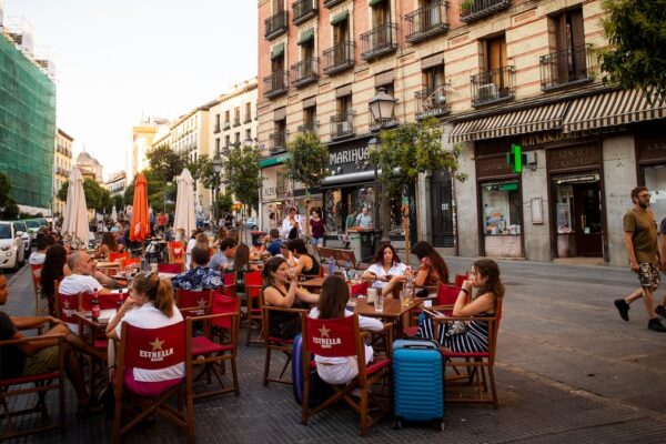 Sanidad: La nueva ley del alcohol: un comienzo para los expertos, incómoda para la hostelería | Sociedad EL PAÍS