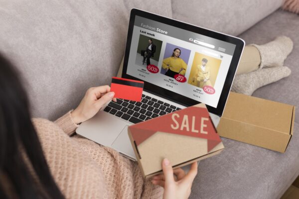Discount for shopping season with sale