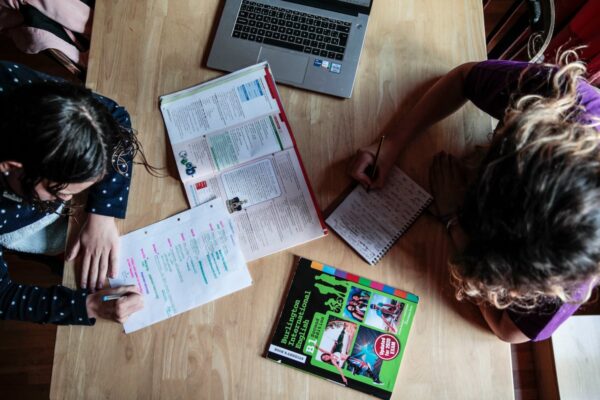 Luces y sombras de la (mal) llamada enseñanza bilingüe | Educación EL PAÍS
