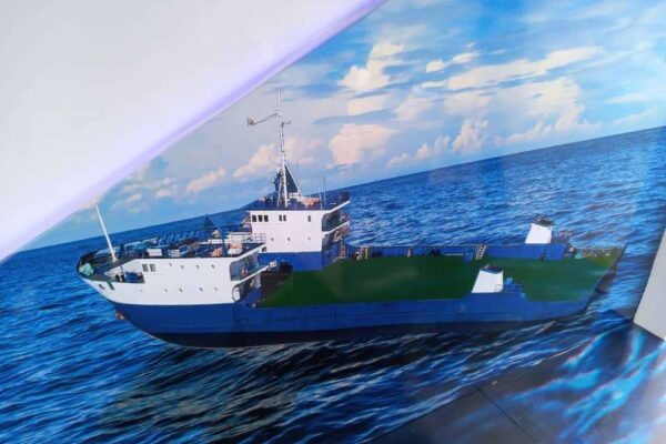 Realizan pruebas de atraque previa reactivación del puerto Eulalia Buroz