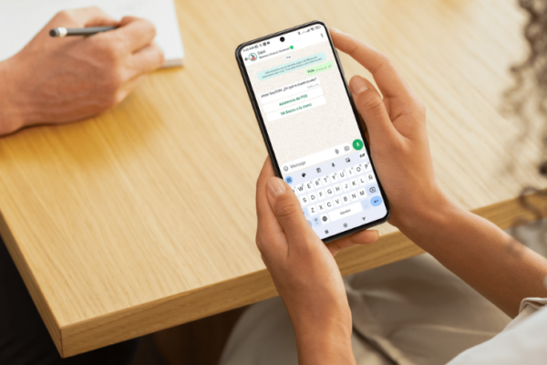 Banesco se acerca a sus afiliados comerciales por WhatsApp